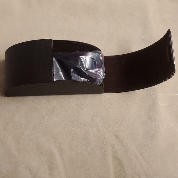 Carolina Herrera Women's Butterfly Brown Gradient Sunglasses - Picture 6 of 8